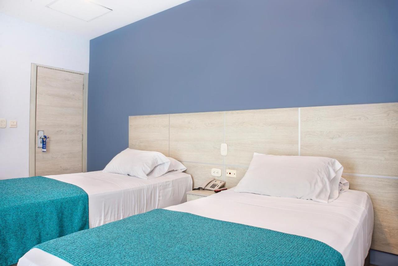 Hotel Santorini Casablanca Papares