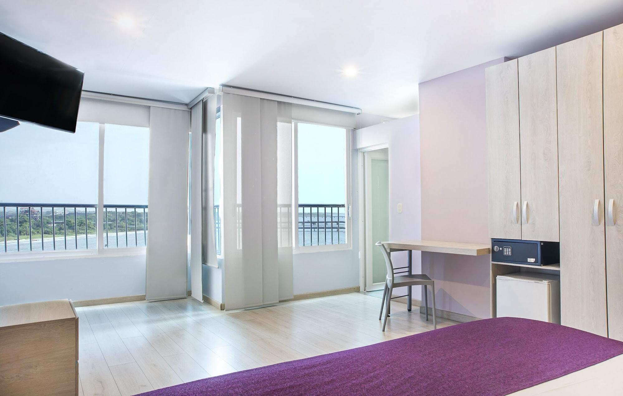 Hotel Santorini Casablanca 4*